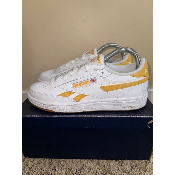 REEBOK CLUB C REVENGE-WOMENS 7 - Picture 1 of 7